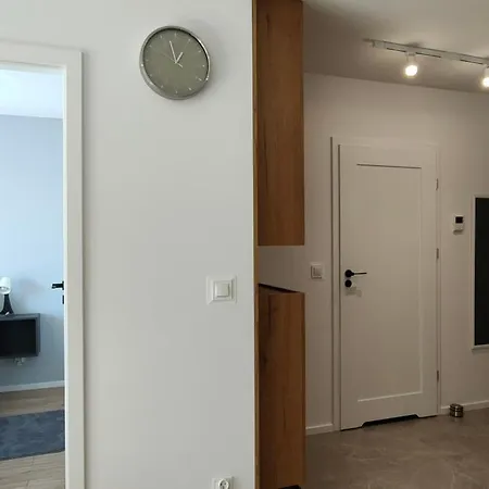 Nova Graniczna-centrum - Klimatyzacja, Bezplatny Podziemny Parking, Self Check-in 아파트 제수프